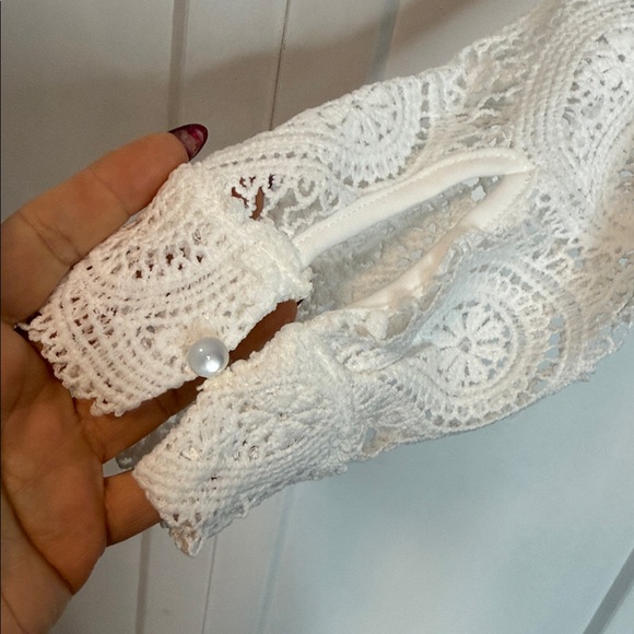 Ultra Pink | White Lace Sheer Long Sleeve Blouse - High Neck - Med - Paisley - Picture 4 of 6